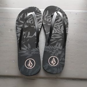 Volcom Women's Color Me Spring Flip Flop